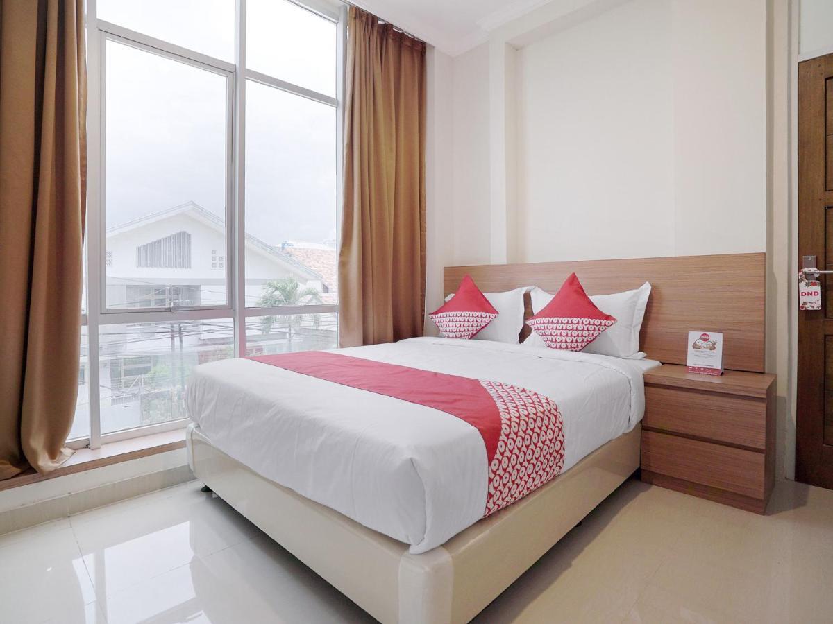 Oyo 415 The Kartini 8 Residence Джакарта Экстерьер фото